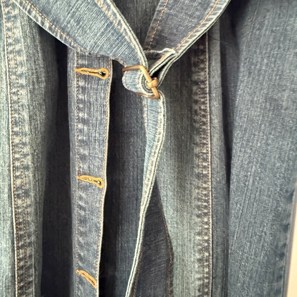 Denim Midi belted Dress - Picture 4 of 16